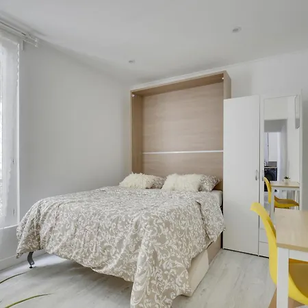 Chic Studio Near Paris Bois-Colombes